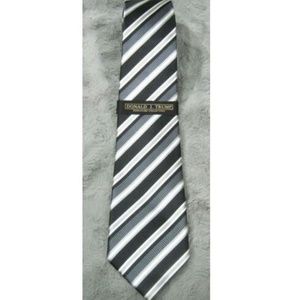 Donald J. Trump Signature Collection Silk Tie